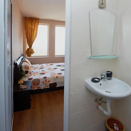 Apartment Alerina *